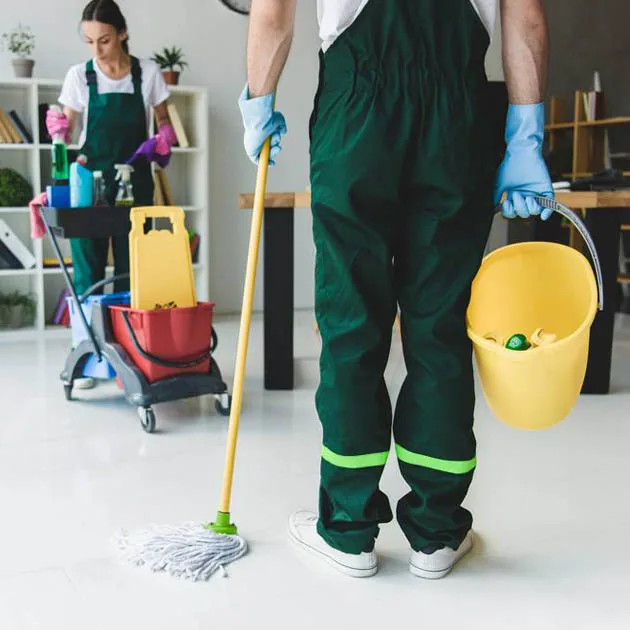 Unterhaltsreinigung in einem Bremer Wohnhaus